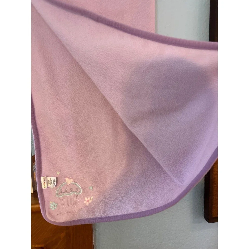 Carters Just One Year Little Cupcake Lavender Baby Blanket Purple Fleece Cupcake